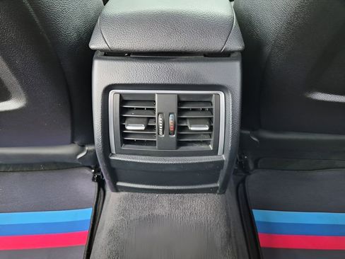 Used 2017 BMW 320i Sedan image 21