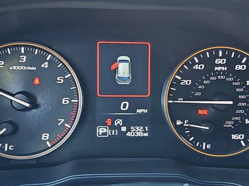 Certified 2025 Subaru Crosstrek 2.5i Wilderness w/ Crosstrek Mirror Package AWD/4WD image 18