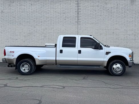 Used 2008 Ford F350 Lariat image 3