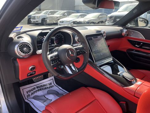 Used 2022 Mercedes-Benz SL 63 AMG 4MATIC image 15