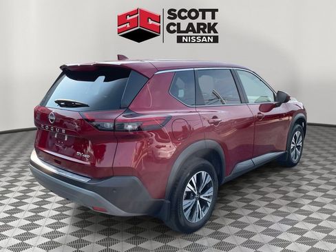 Used 2023 Nissan Rogue SV AWD/4WD image 6