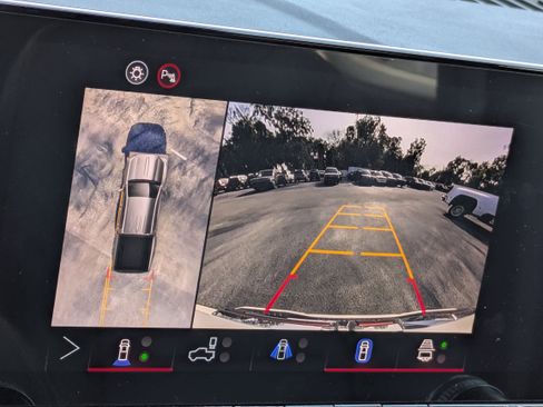 New 2026 GMC Canyon Elevation w/ Convenience Package image 28