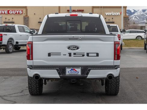 Used 2024 Ford F150 Lariat w/ FX4 Off-Road Package image 4