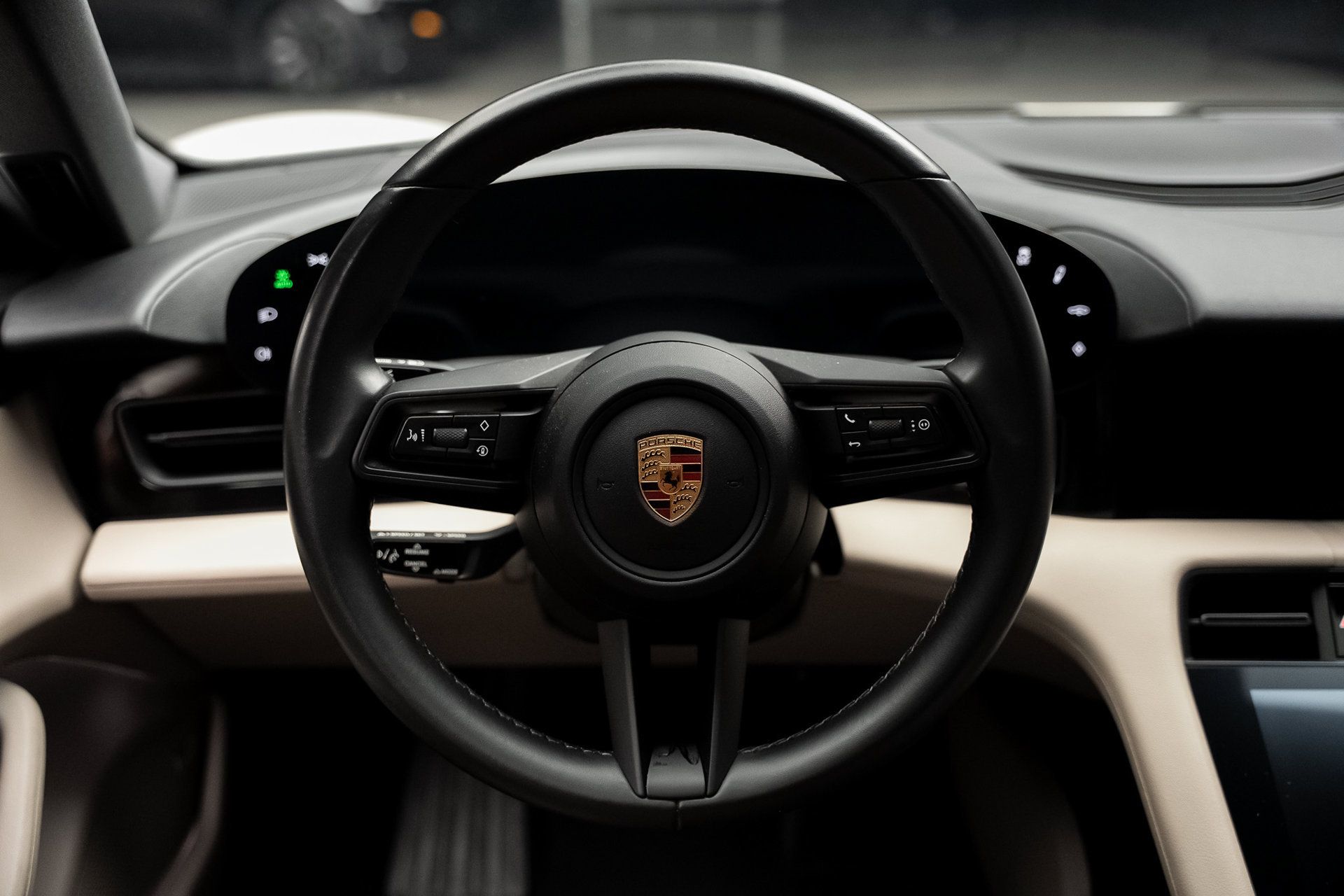 Used 2022 Porsche Taycan 4S AWD/4WD image 40