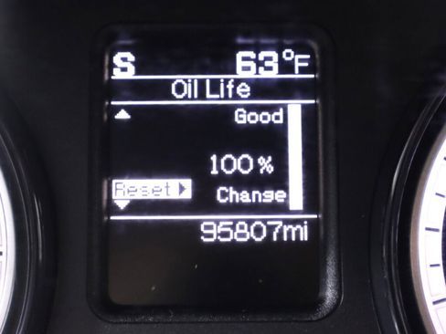 Used 2018 RAM 1500 Classic SLT AWD/4WD image 14
