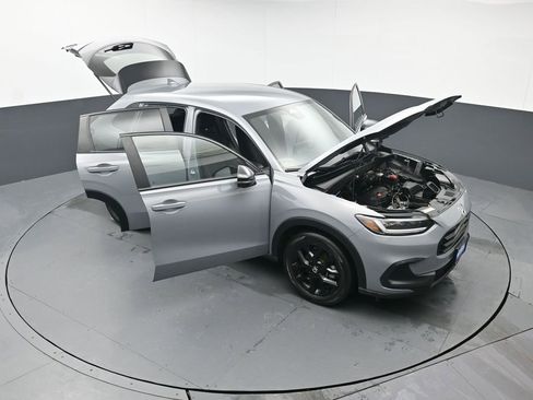 Certified 2024 Honda HR-V Sport image 49