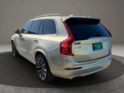 Used 2017 Volvo XC90 T6 Momentum w/ Vision Package image 7