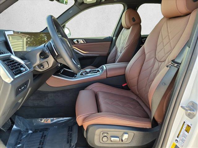 Used 2026 BMW X5 xDrive50e w/ Premium Package AWD/4WD image 17