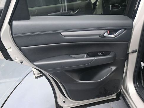 Used 2024 MAZDA CX-5 AWD 2.5 S w/ Select Package image 18