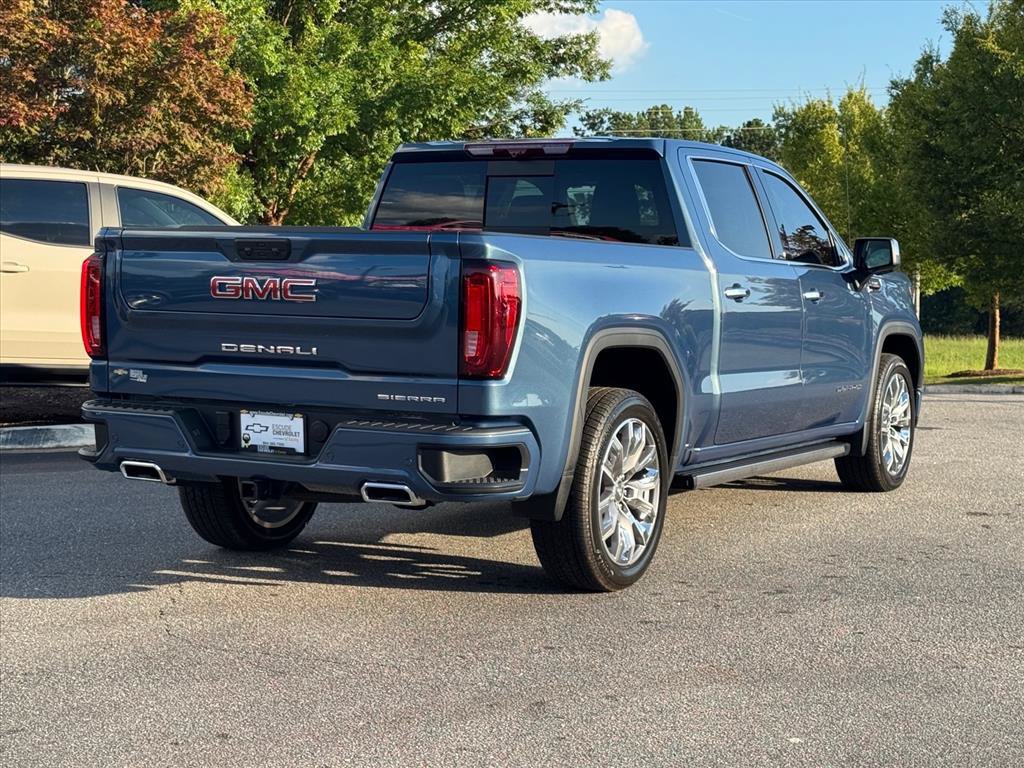 Used 2025 GMC Sierra 1500 Denali w/ Denali Reserve Package AWD/4WD image 3