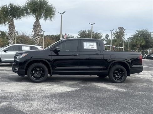 New 2026 Honda Ridgeline Black Edition image 8