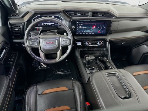 Used 2022 GMC Sierra 1500 AT4 w/ AT4 Preferred Package image 15