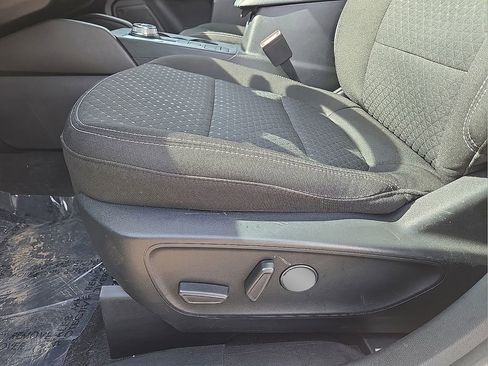 Used 2023 Ford Escape Active image 25