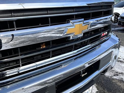 Used 2018 Chevrolet Silverado 2500 LTZ w/ Z71 Package, Off-Road image 29