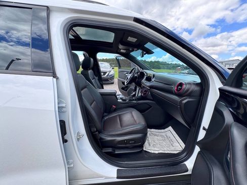 Used 2019 Chevrolet Blazer RS w/ Sun and Wheels Package FWD image 20