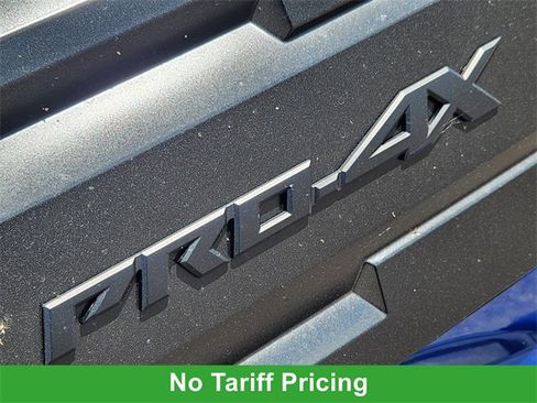 New 2026 Nissan Frontier PRO-4X w/ Pro-4x Convenience Package image 9