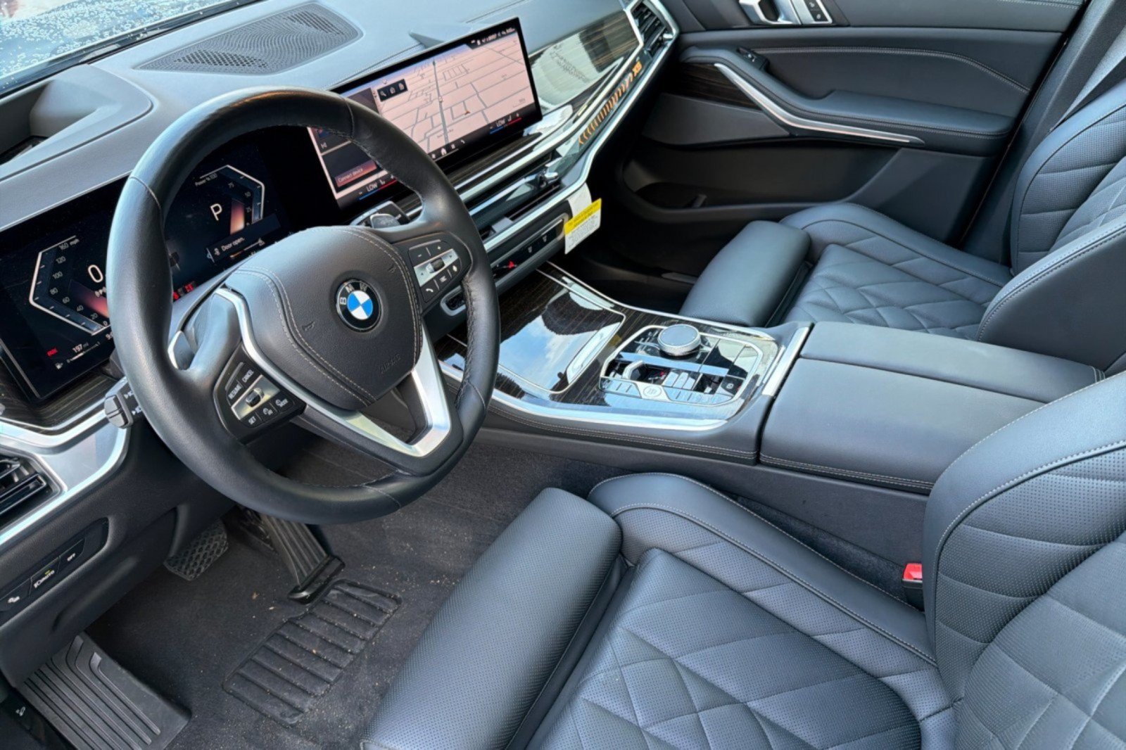 Used 2025 BMW X5 xDrive40i AWD/4WD image 9
