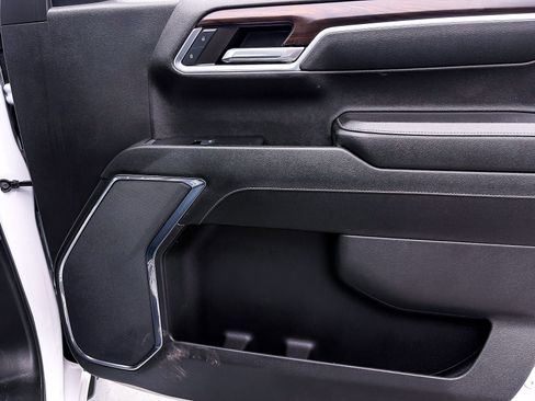 Used 2024 GMC Sierra 1500 SLT image 33