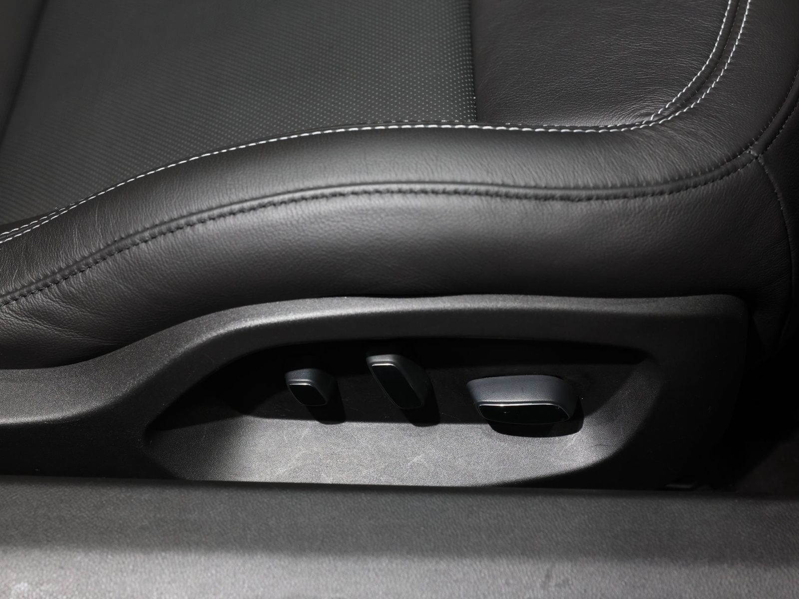 Used 2019 Chevrolet Corvette ZR1 RWD image 35