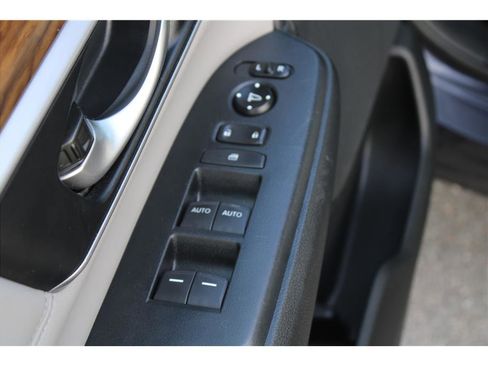 Used 2017 Honda CR-V EX-L image 15