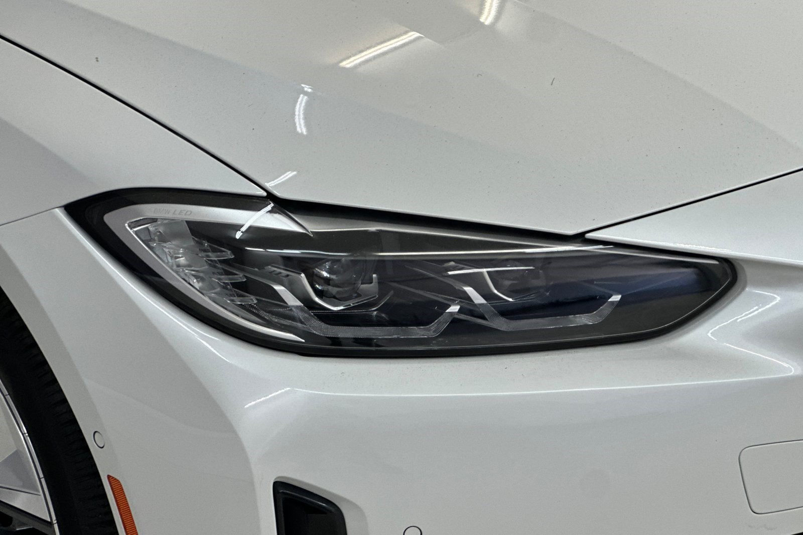 Certified 2023 BMW i4 eDrive40 w/ Premium Package RWD image 11