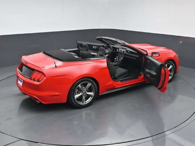 Used 2017 Ford Mustang Convertible w/ Equipment Group 051A RWD image 54