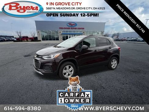 Used 2021 Chevrolet Trax LT w/ Driver Confidence Package AWD/4WD image 1