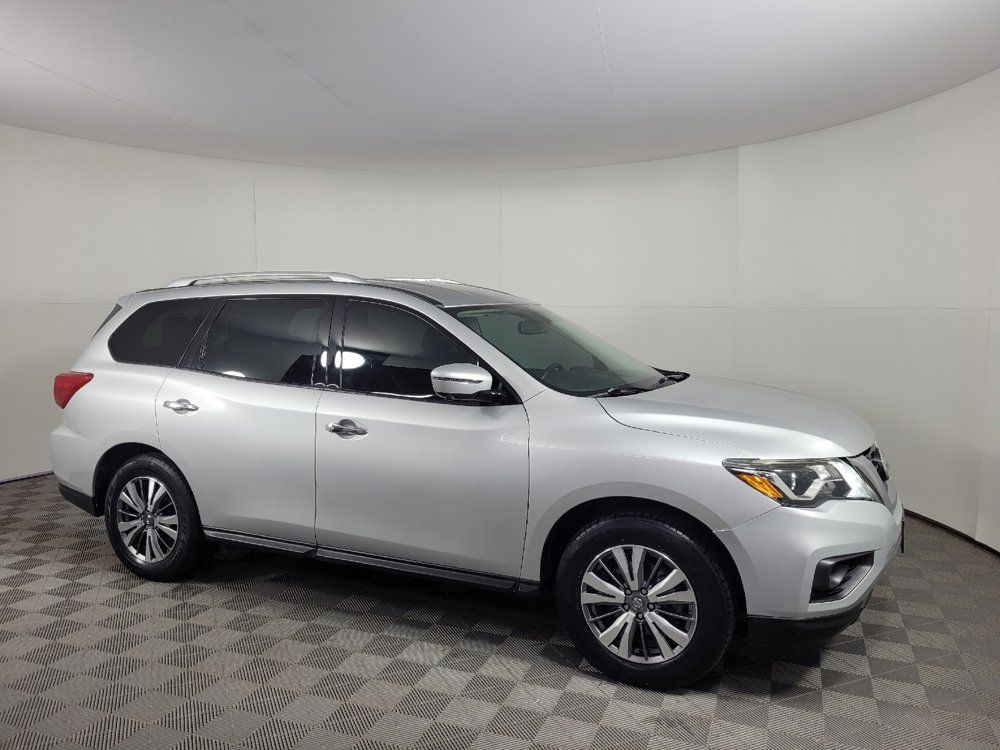 Used 2019 Nissan Pathfinder SL FWD image 11