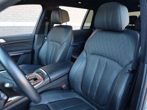 Used 2021 BMW ALPINA XB7 image 12
