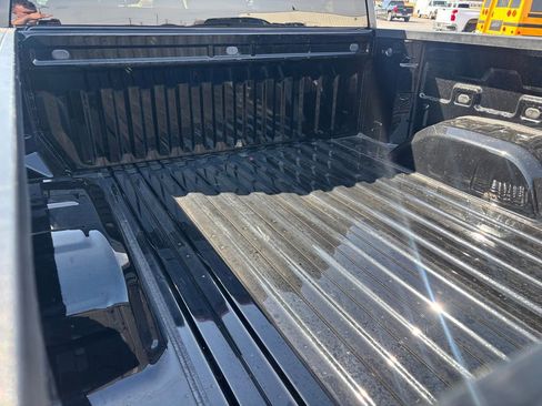 Used 2025 Chevrolet Silverado 1500 RST RWD image 28