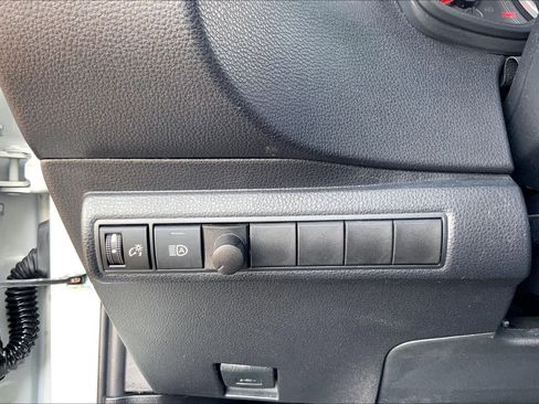 Used 2020 Toyota Corolla SE image 33