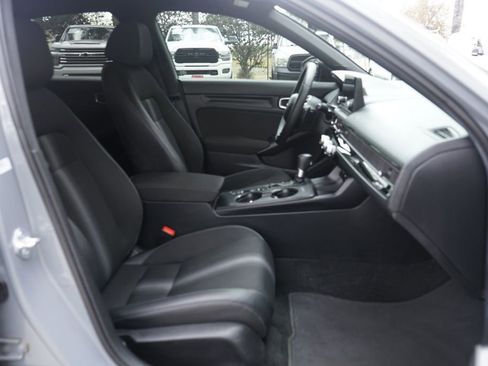 Used 2025 Honda Civic Sport image 34