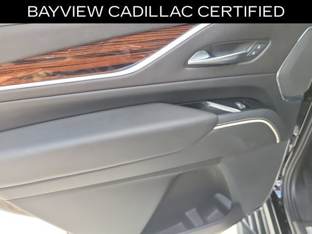 Certified 2022 Cadillac Escalade Premium Luxury RWD image 24