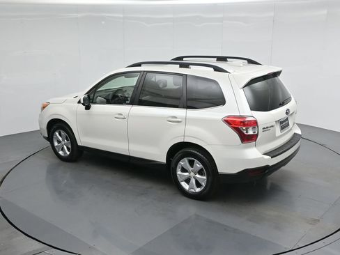 Used 2016 Subaru Forester 2.5i Limited AWD/4WD image 38