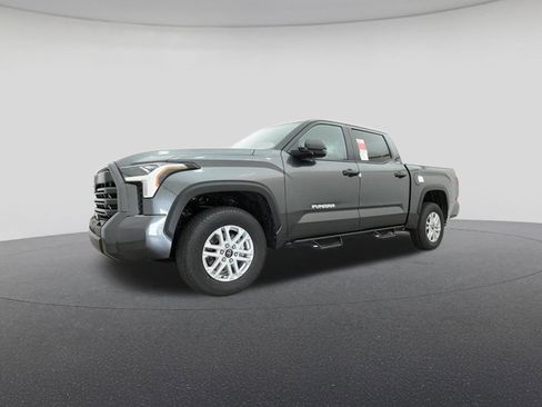 New 2025 Toyota Tundra SR5 AWD/4WD image 17