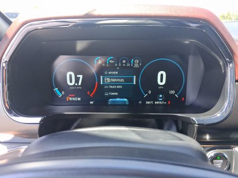Used 2021 Ford F150 Lariat w/ Equipment Group 502A High AWD/4WD image 22