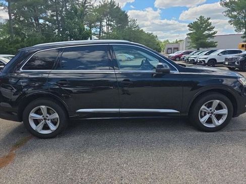 Used 2023 Audi Q7 3.0T Premium AWD/4WD image 18