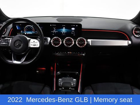 Used 2022 Mercedes-Benz GLB 35 AMG 4MATIC image 8