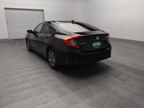 Used 2017 Honda Civic EX image 5