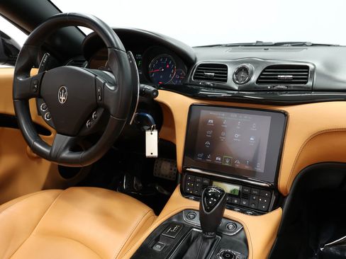 Used 2018 Maserati GranTurismo Sport image 78