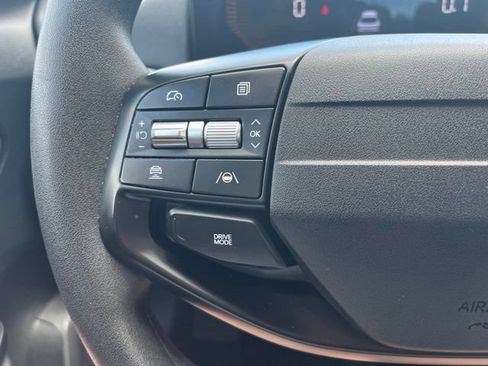 Used 2025 Kia K4 FWD image 18