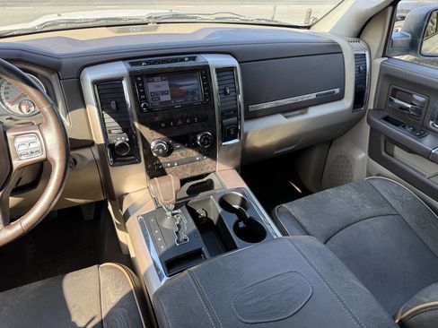 Used 2012 RAM 1500 Laramie Longhorn image 19