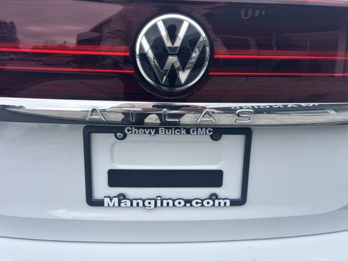 Used 2025 Volkswagen Atlas SE image 6