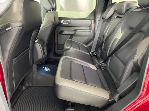 New 2026 Ford Bronco Outer Banks w/ Sasquatch Package AWD/4WD image 14