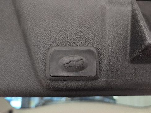 Used 2017 Buick Enclave Leather w/ Trailering Package AWD/4WD image 28