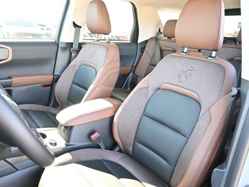 New 2026 Ford Bronco Outer Banks image 74