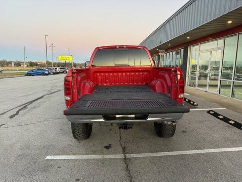 Used 2006 Dodge Ram 2500 Truck SLT image 8