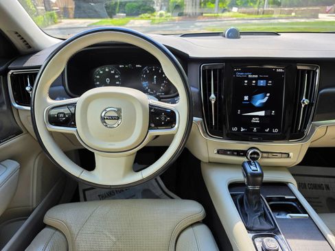 Used 2017 Volvo V90 T6 Cross Country AWD/4WD image 13