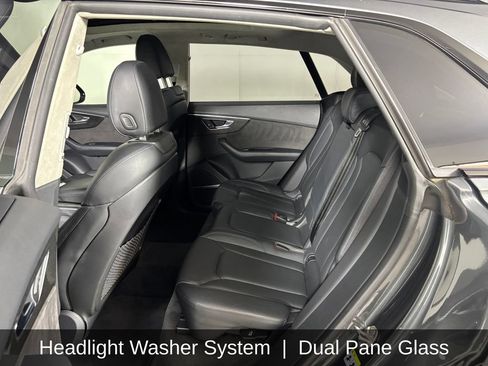 Used 2019 Audi Q8 Prestige AWD/4WD image 30