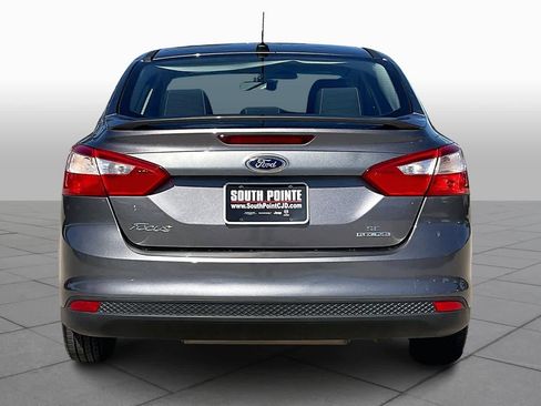 Used 2014 Ford Focus SE w/ SE Sport Package image 5